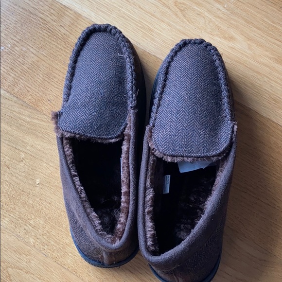 Gold Toe Mens Slippers Memory foam. Size m(8-9) - Picture 3 of 7